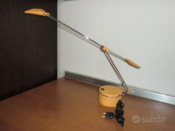 Lampada alogena da tavolo anni "80 mod. MODO