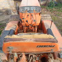 Trattore agricolo cingolato fiat 605 c