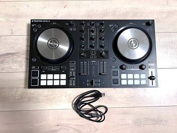 Kontrol s2 mk3 native instrument consolle da dj