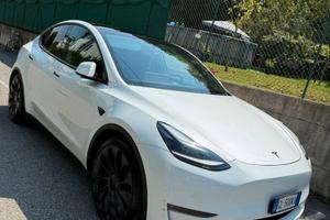 TESLA MODEL Y PERFORMANCE 2022