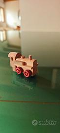 Mini Locomotiva Trenino in Legno Ruote Rosse Vinta