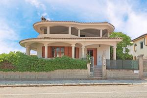 Villetta SANLURI
