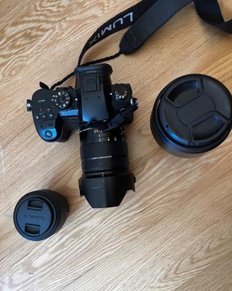 GH5 con obbiettivo 12-60 mm / 100-300 mm / 25mm