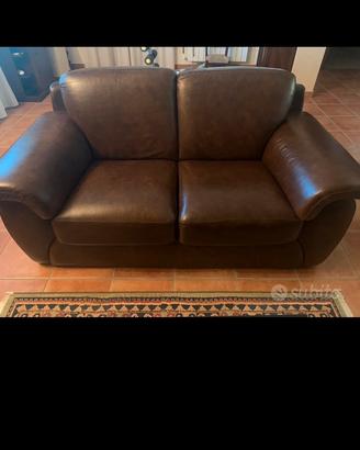 Divano divani vera pelle testa Moro