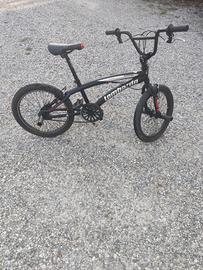 bicicletta BMX