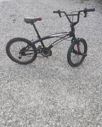 bicicletta BMX