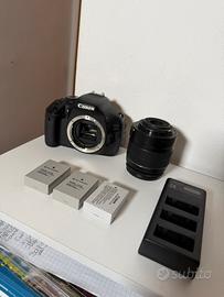 Canon EOS 600D + 18-55mm + Accessori