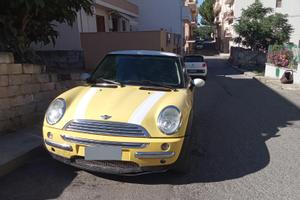 Mini R50