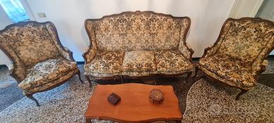 Set divani e poltrone d'antiquariato