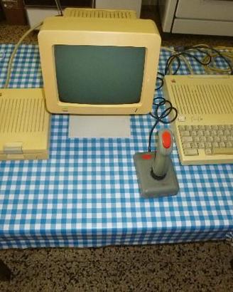 APPLE IIC completo, pc vintage anno 1984