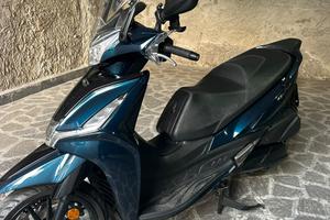 Kymco Agility 300