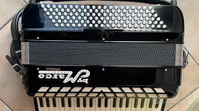 Fisarmonica by Marco