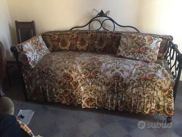 Divano in ferro battuto