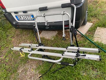 Porta bici per auto
