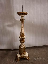 Candelabro in legno