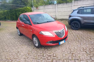 Lancia Ypsilon 1.3 MJT 16V 95 CV 5 porte S&S Silve