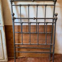 testata letto ferro battuto