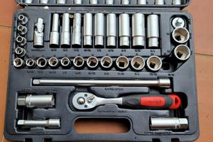 KIT CHIAVI A BUSSOLA
ROTHEWALD, 61 PZ, POLLICI