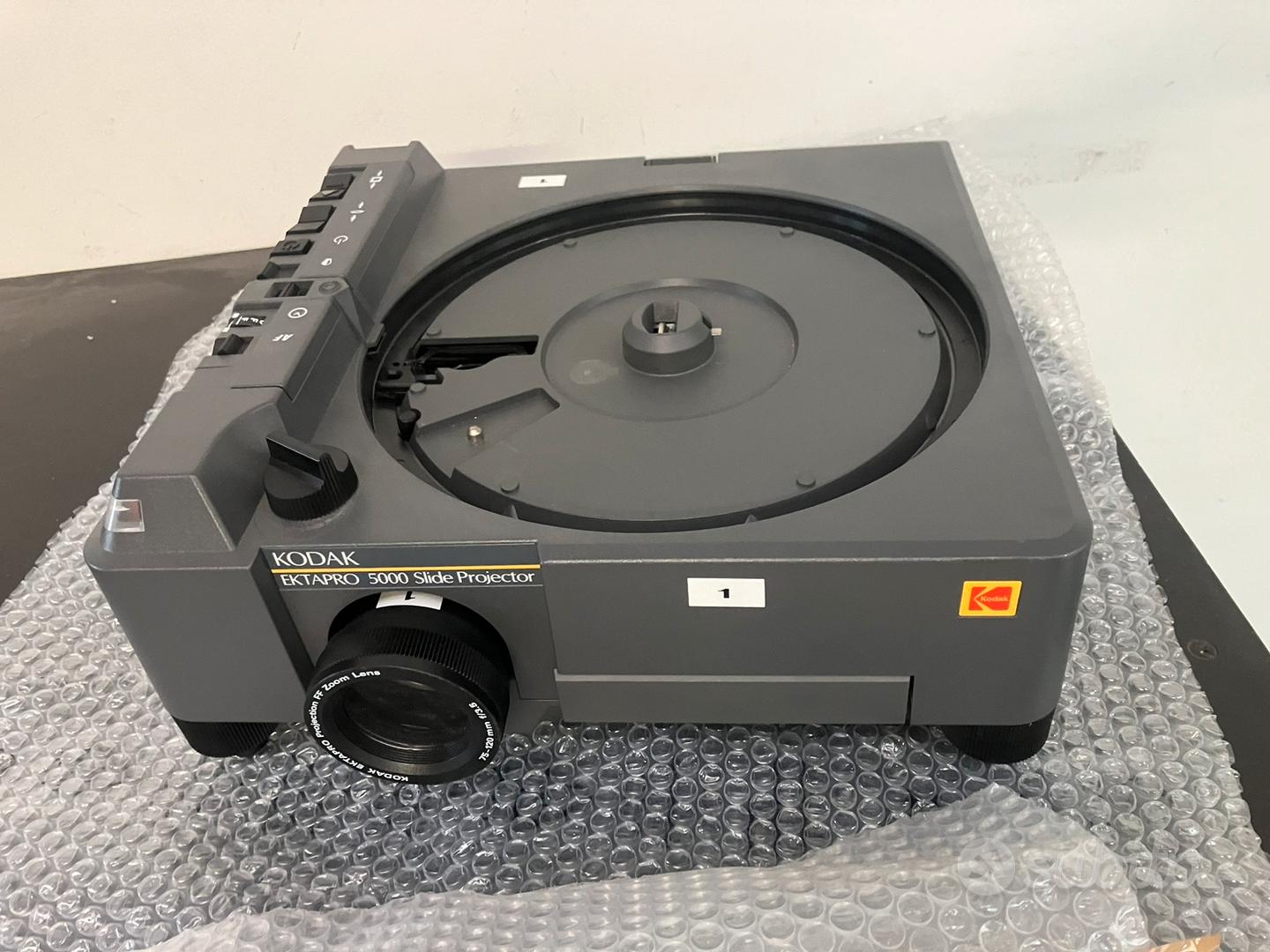 Kodak Ektapro 5000 Slide Projector - Audio/Video In vendita a
