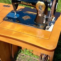 Macchina da cucire Italia 
