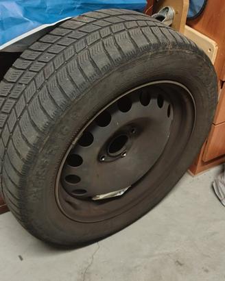 gomme e cerchioni  215/55/16