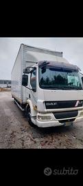 daf lf 45220 motrice con sponda edraulica 