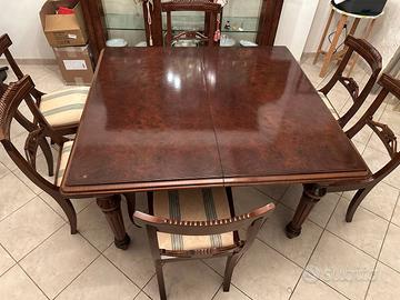 Tavolo quadrato con 6 sedie e 2 prolunghe