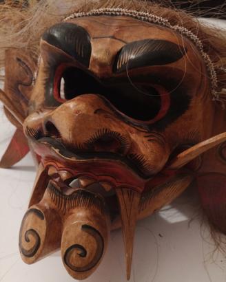 Maschera il legno cerimoniale Indonesia 🇲🇨