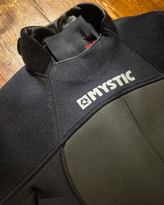 Muta da surf Mystic Brand Shorty 3:2