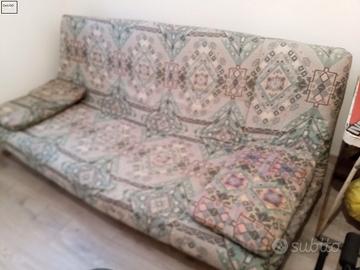 Divano letto francese da una piazza e mezzo
