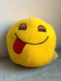 Peluche Emoji che fa la lingua giallo Burger King
