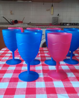 bicchieri a calice colorati
