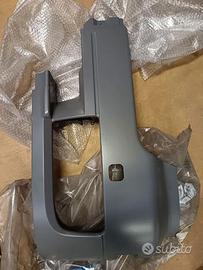 ANGOLO PARAURTI ACTROS