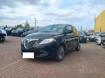 Lancia Ypsilon 1.2 69 CV 5 porte S&S Elefantino ok
