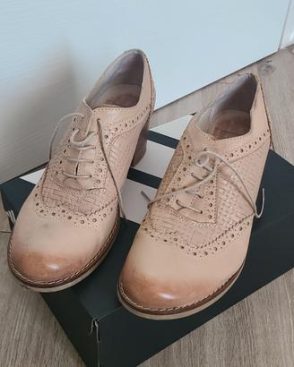 Scarpe Bata da donna