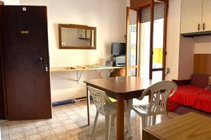 2 LOCALI A GALLIPOLI