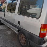 Fiat scudo 2.0 disel prezzo trattabile 6 posti