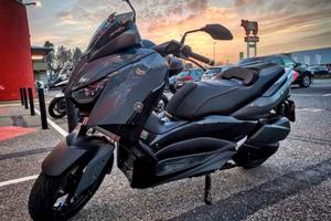 Xmax 300 tech max 2021