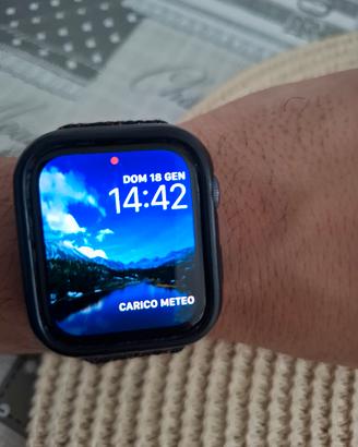 apple wach se 44m perfettamente funzionante