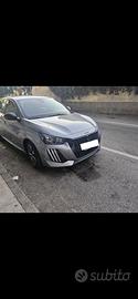 Peugeot 208 1.2