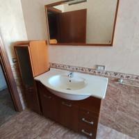 Mobiletto completo per bagno con specchio e colonn