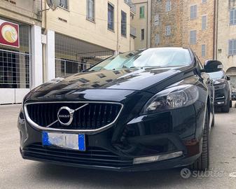 Volvo V40 D2 Geartronic Business plus