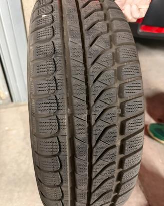 Pneumatici invernali Dunlop 185/60 R15 TL 88H