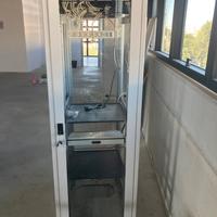 ARMADIO RACK IN PERFETTE CONDIZIONI