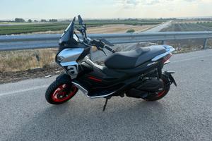 Aprilia sr gt sport 2025