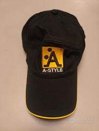 Berretto con visiera A-Style 