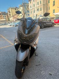 Yamaha NMax 155