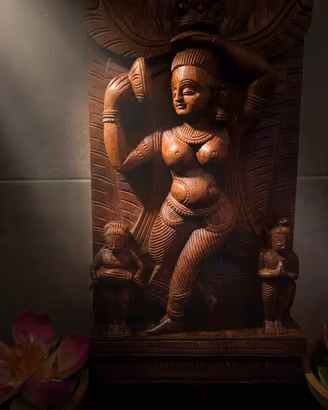 Pannello Intaglio Indiano Apsara