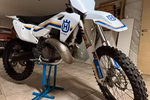 Husqvarna TC 250 2t 2023 Heritage edition