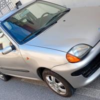 fiat 600.  1.1 benzina impianto GPL  gas